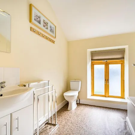Appartamento 1 Bed In Oc-87480 *